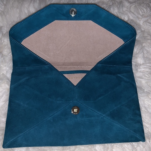 Ann Taylor Envelope Pouch/Clutch - Picture 3 of 5